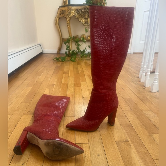 Worn one time, great condition - Picture 3 of 4